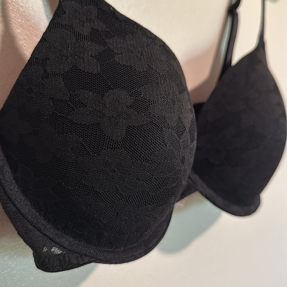 Victoria’s Secret PINK Bra size 34c - Picture 3 of 6